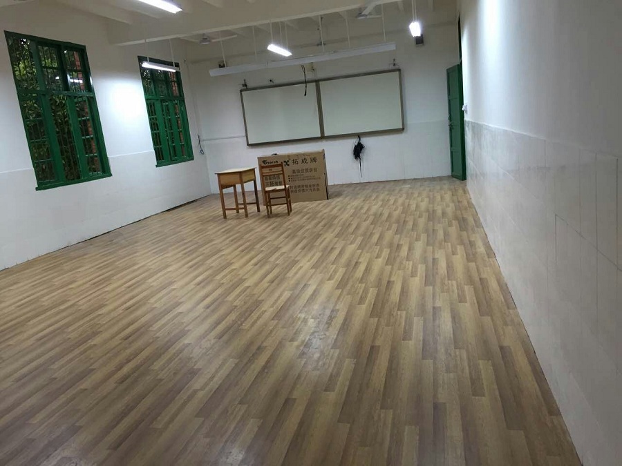 柳州鐵路職業(yè)學(xué)院 (4)